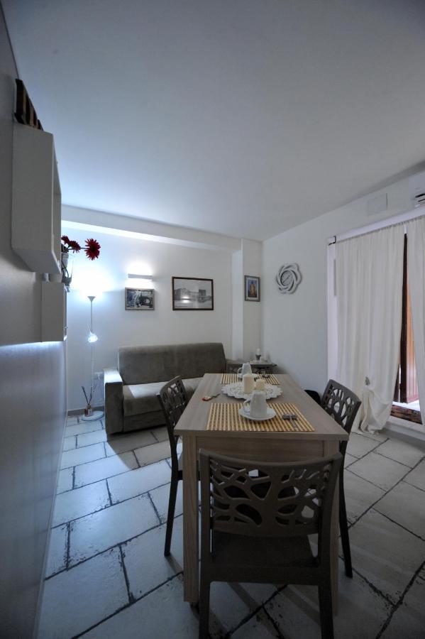 Pietra Bianca Appartment Bari Exterior photo